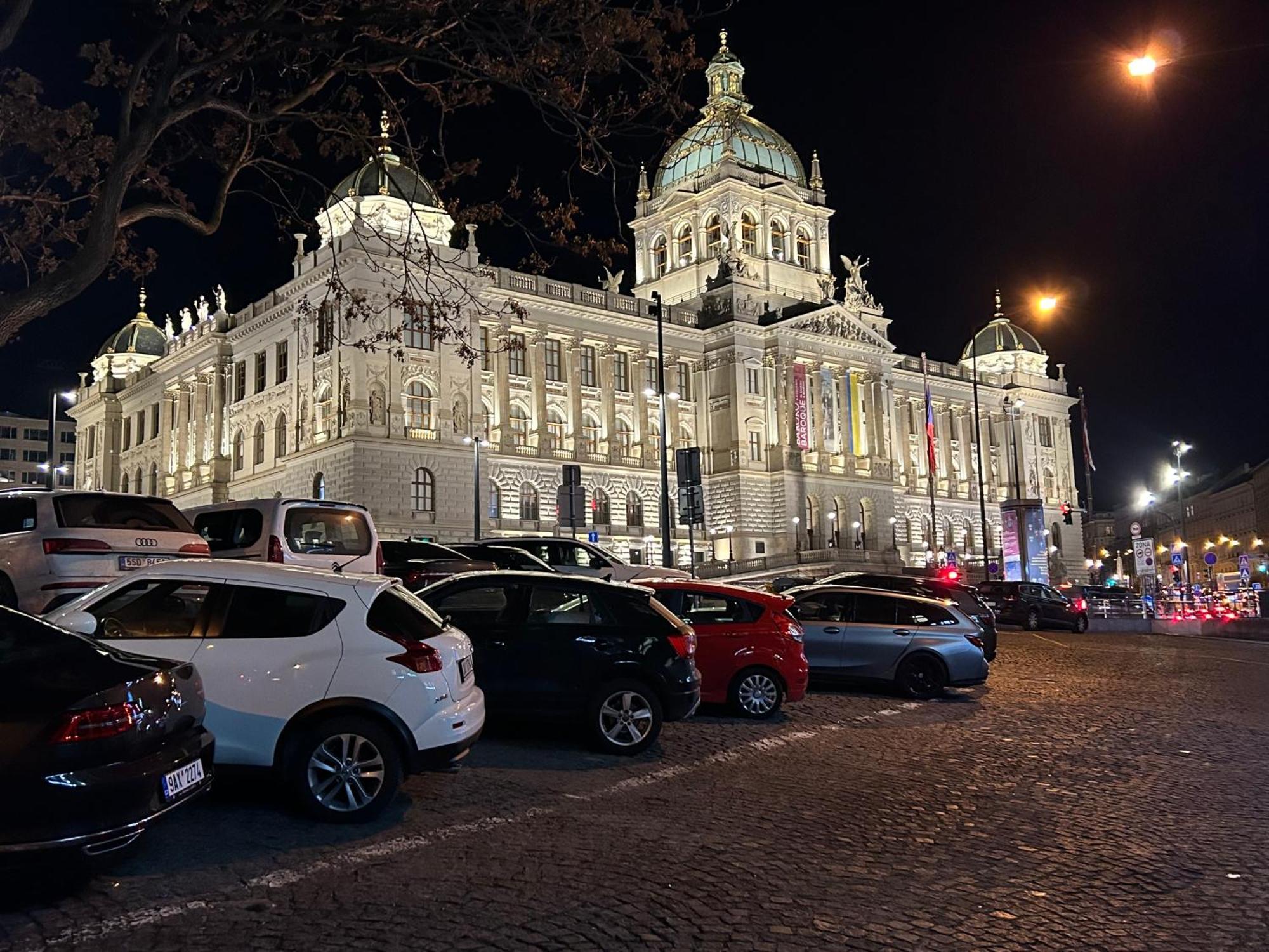 New Design & Style Apartments 50M From Wenceslas Square Praag Buitenkant foto
