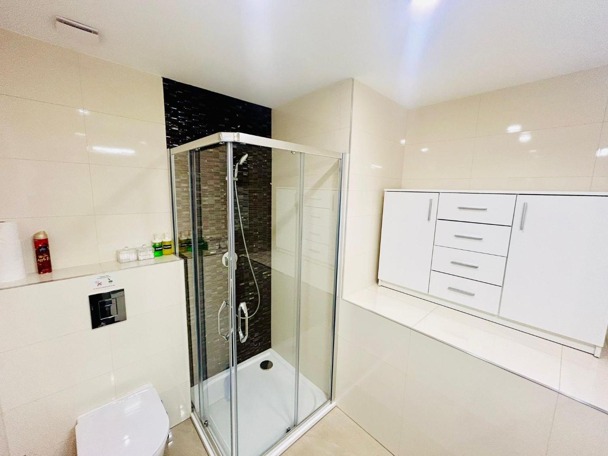 New Design & Style Apartments 50M From Wenceslas Square Praag Buitenkant foto